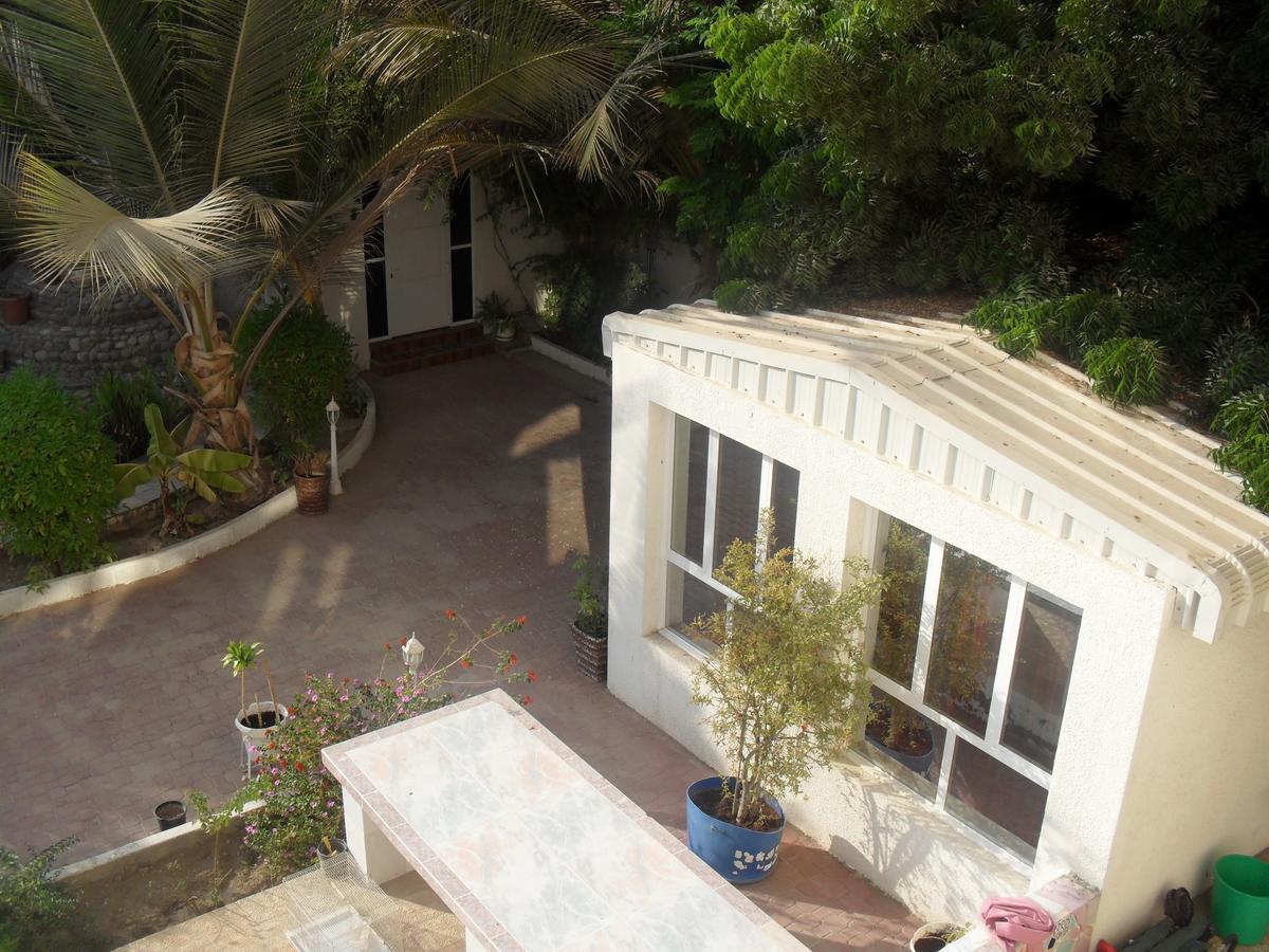 Garden Roomz Oman マスカット エクステリア 写真